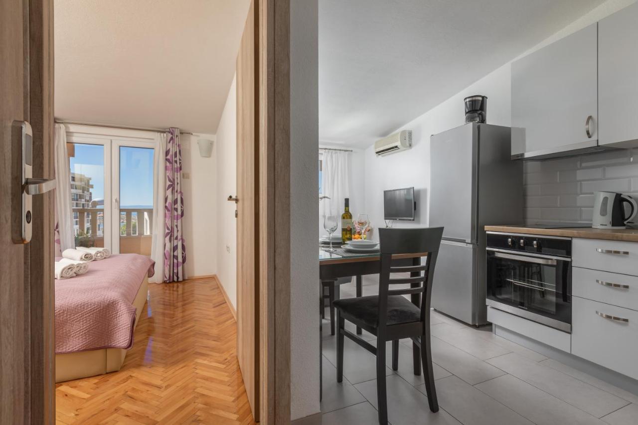 Apartments Petrovic ماكارسكا المظهر الخارجي الصورة