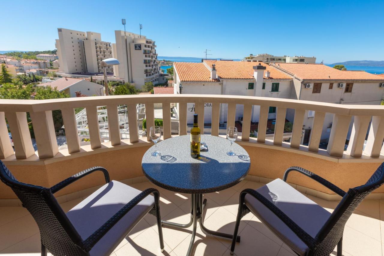 Apartments Petrovic ماكارسكا المظهر الخارجي الصورة