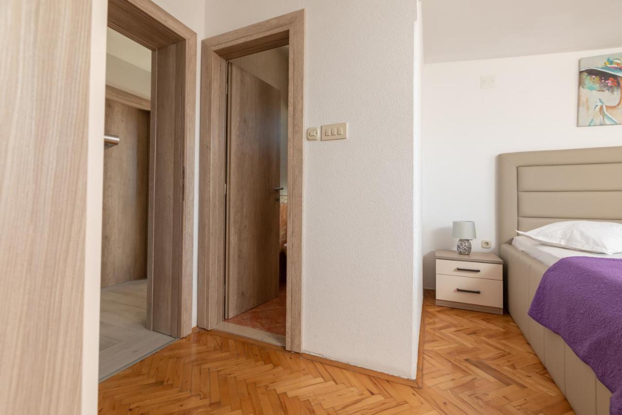 Apartments Petrovic ماكارسكا المظهر الخارجي الصورة